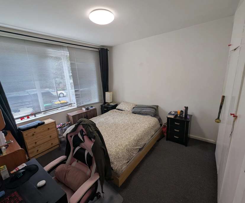 $280, Flatshare, 2 bathrooms, St Kilda VIC 3182