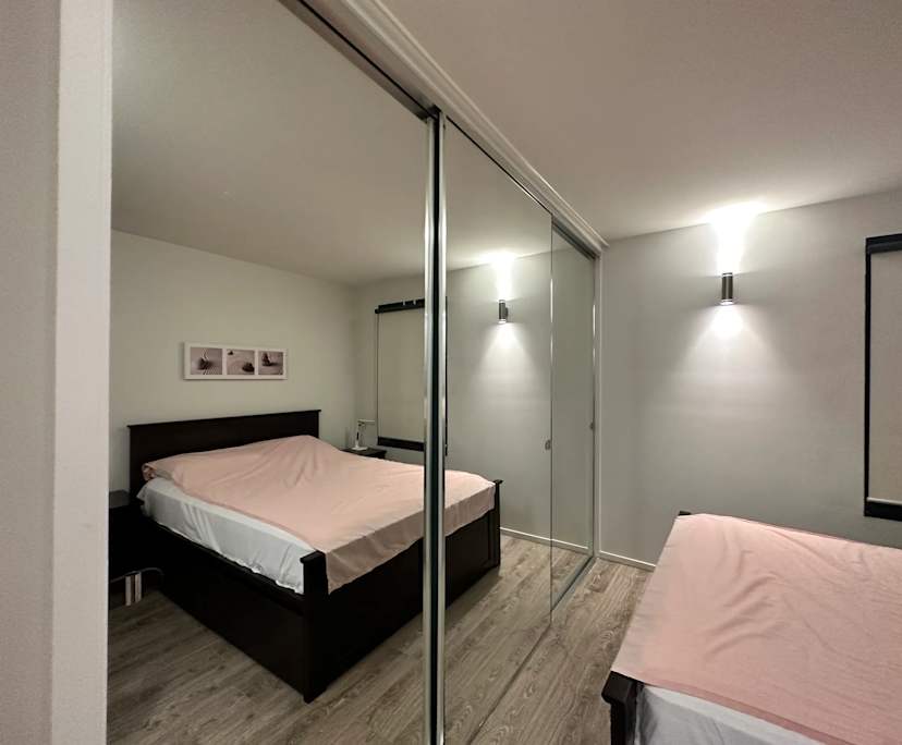 Furnished room in a share house