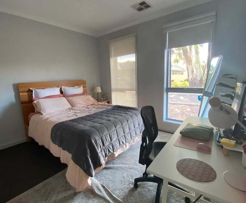 Unfurnished room with own bathroom