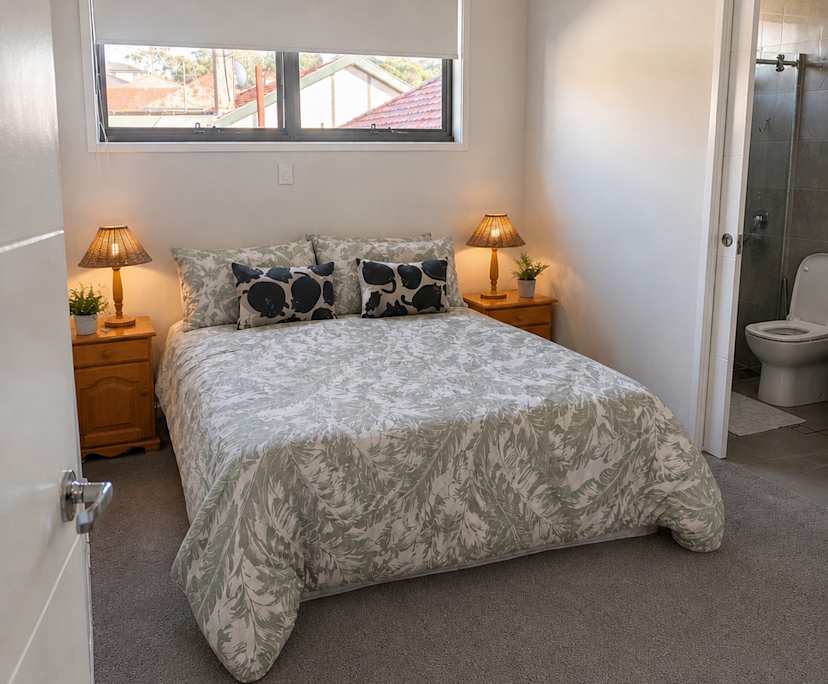 Furnished room with own bathroom