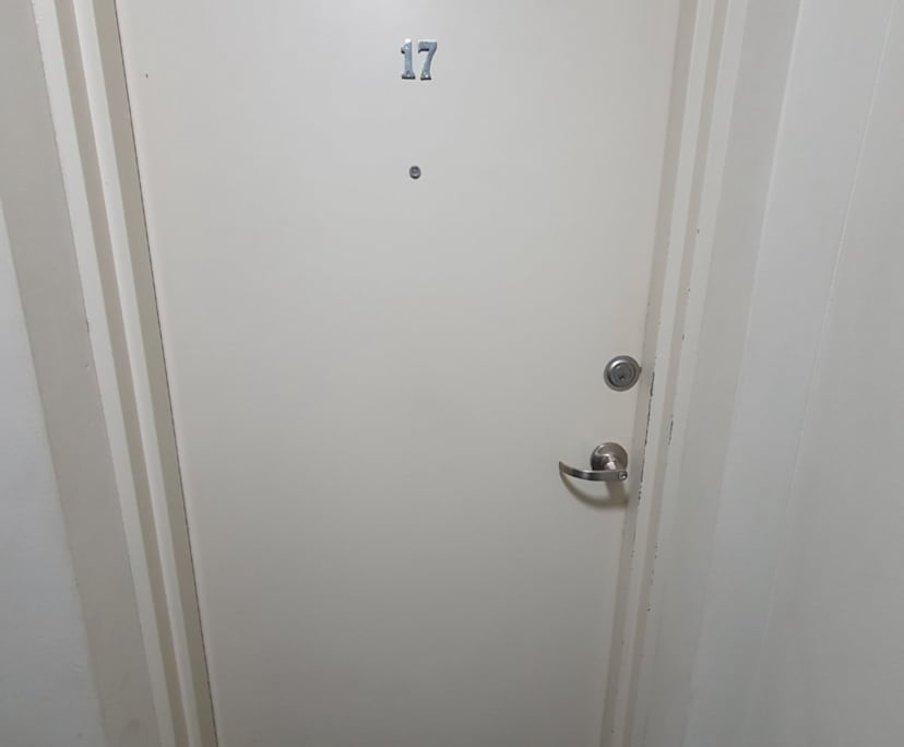 Whole property with 2 rooms for rent