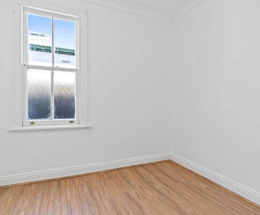 Unfurnished room in a share house