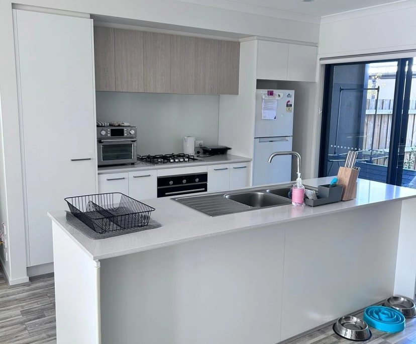 $250, Share-house, 4 bathrooms, Armstrong Creek VIC 3217