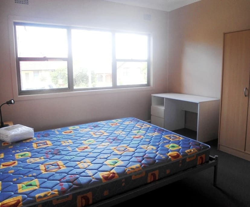$150, Student-accommodation, 4 bathrooms, North Lambton NSW 2299