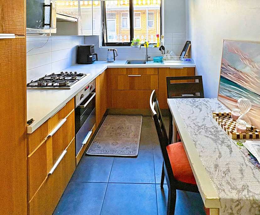 $330, Flatshare, 3 bathrooms, St Kilda VIC 3182