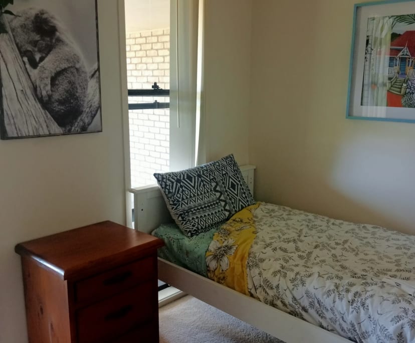 Room in a share house
