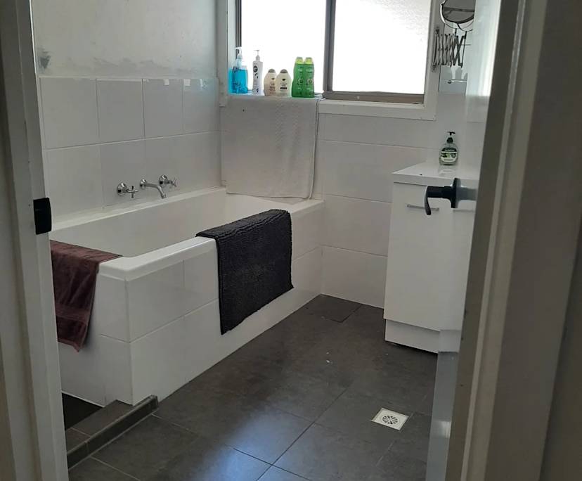 $320, Share-house, 2 bathrooms, Tailem Bend SA 5260