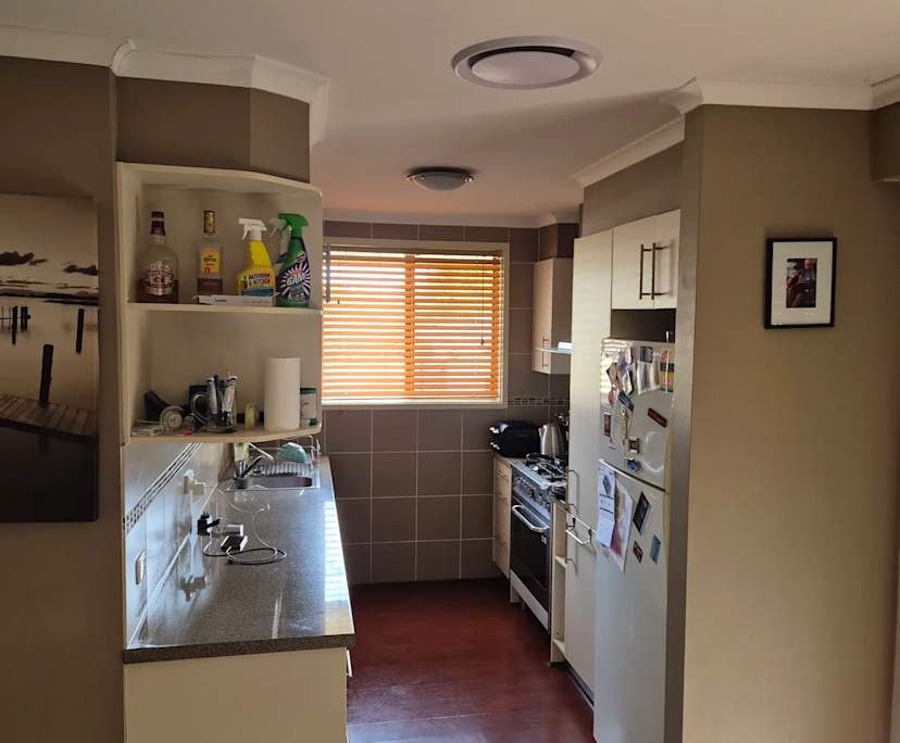 Unfurnished room in a share house