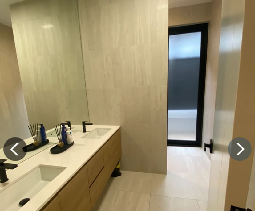 Furnished room with own bathroom