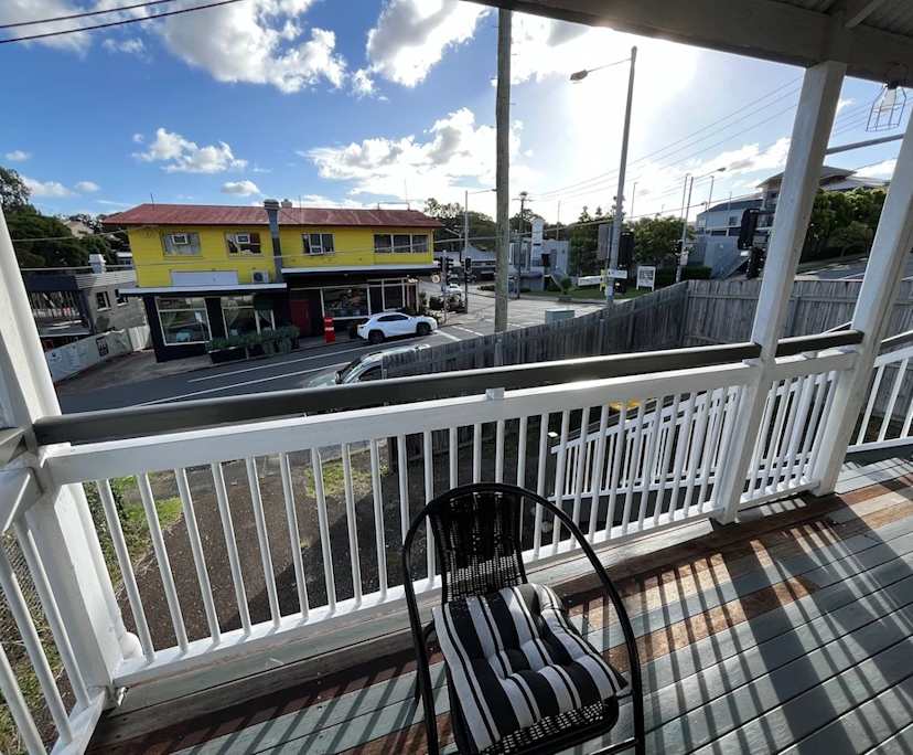 $350, Share-house, 6 bathrooms, Auchenflower QLD 4066