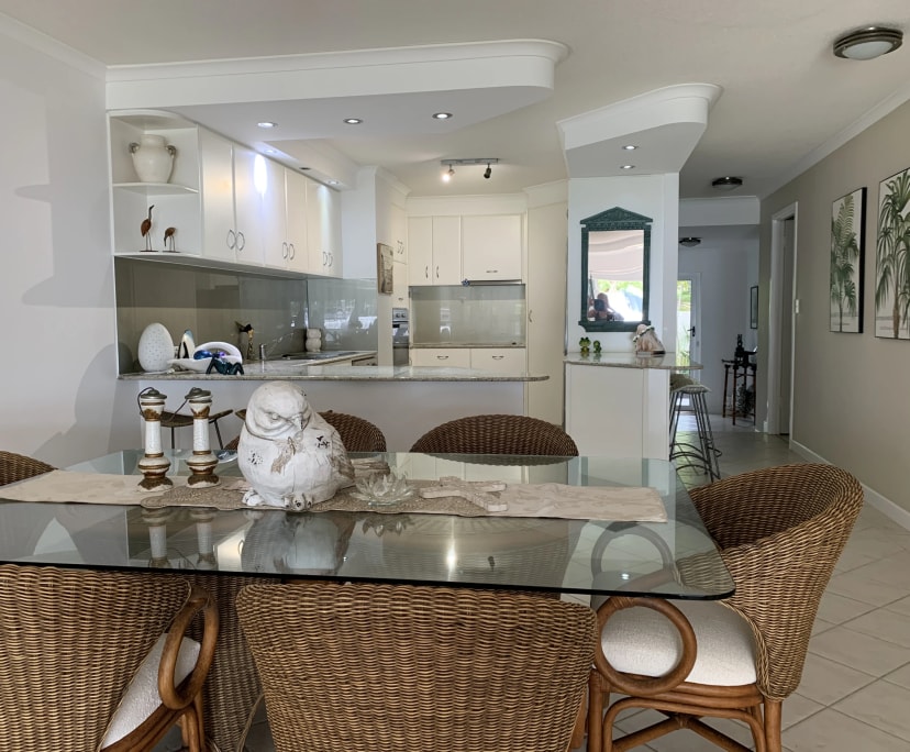 $400, Flatshare, 3 bathrooms, Hollywell QLD 4216