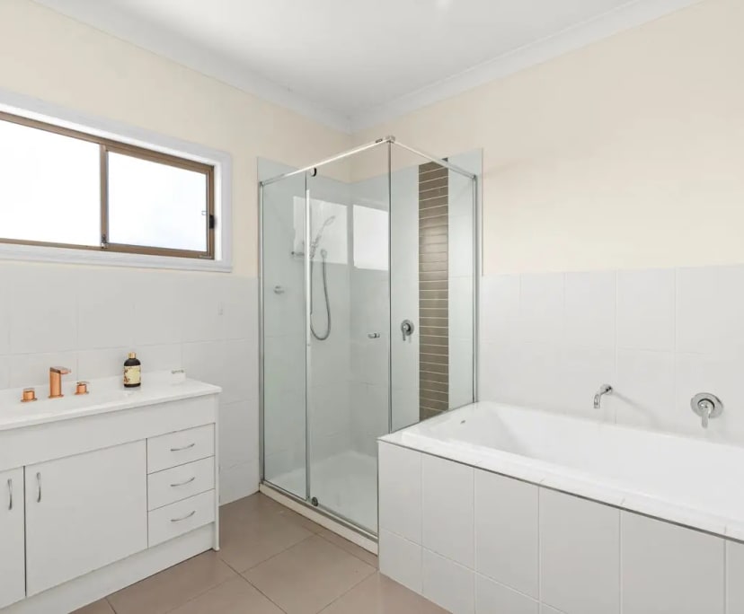$320, Share-house, 6 bathrooms, Cheltenham VIC 3192