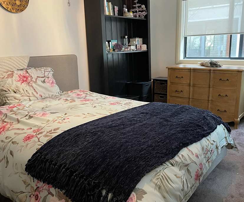 $550, 1-bed, 1 bathroom, Roseville NSW 2069