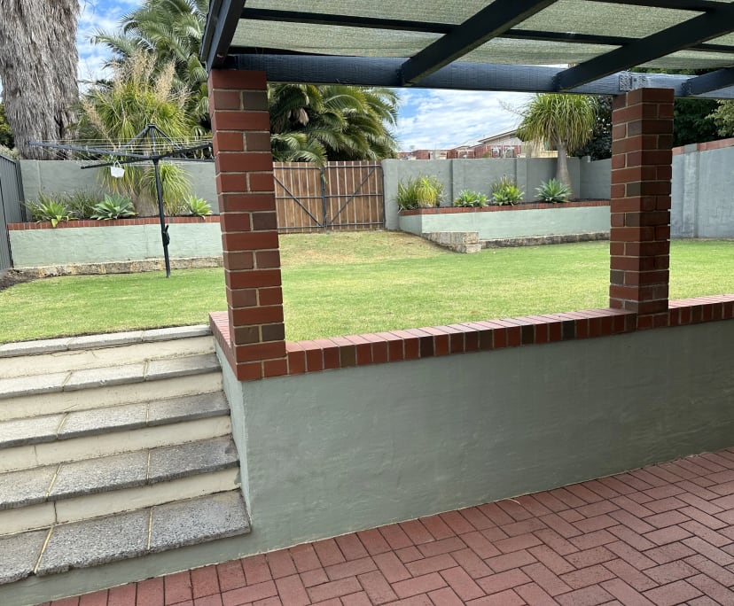 2 Rooms for Rent in Craigie, Perth 295, Flexible