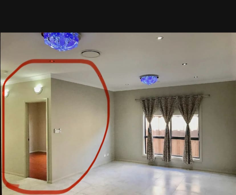 Room in a share house
