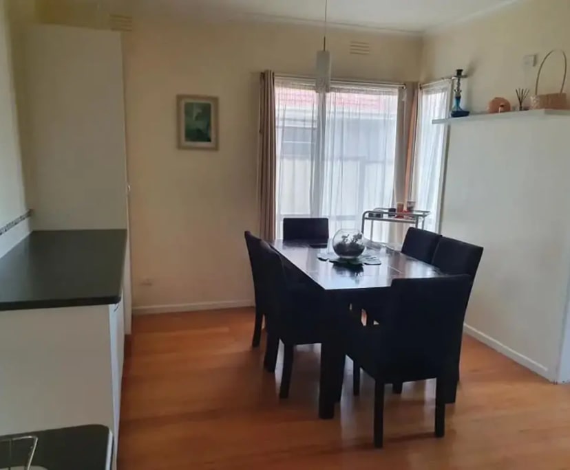 $145, Share-house, 3 bathrooms, St Albans VIC 3021