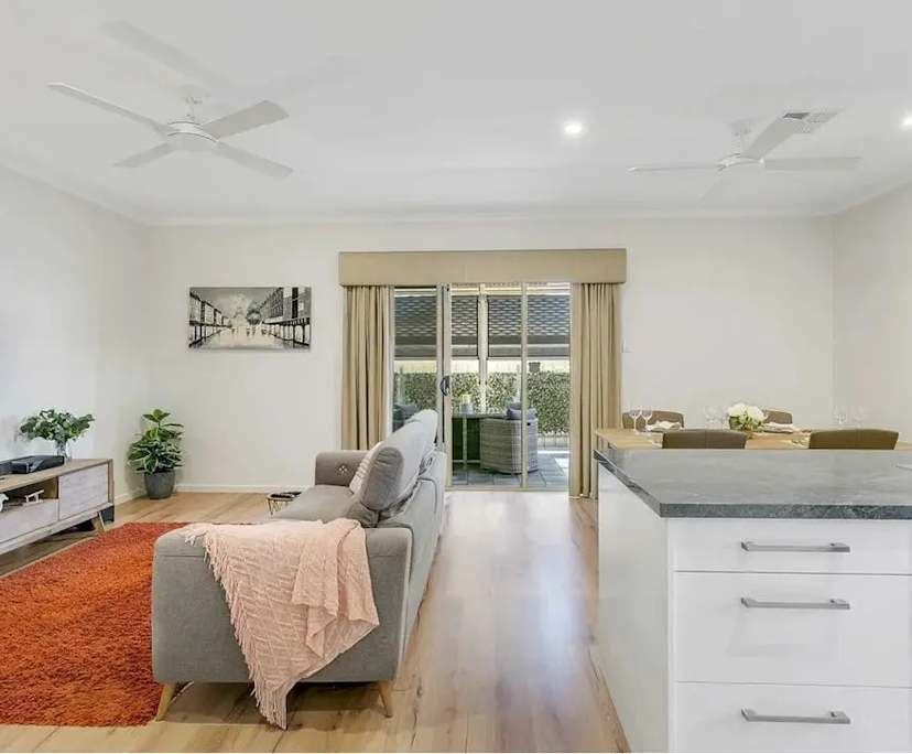 $240, Share-house, 3 bathrooms, Pooraka SA 5095