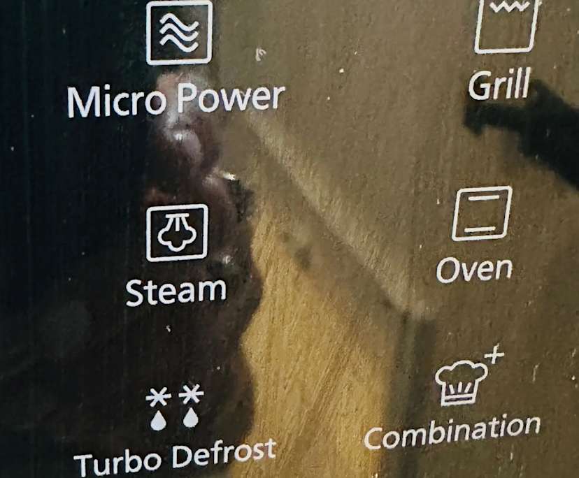 $395, Studio, 1 bathroom, Indooroopilly QLD 4068