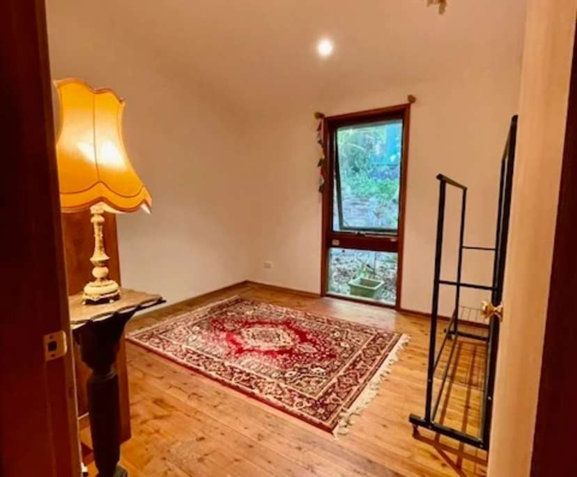 propertyImage