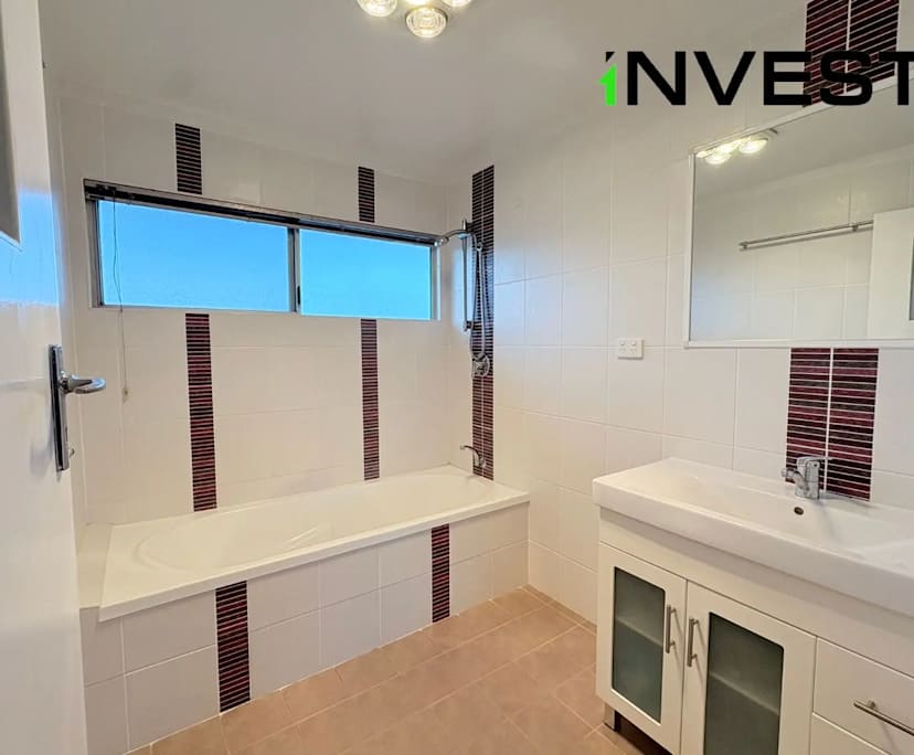 $620, Whole-property, 4 bathrooms, Mareeba QLD 4880