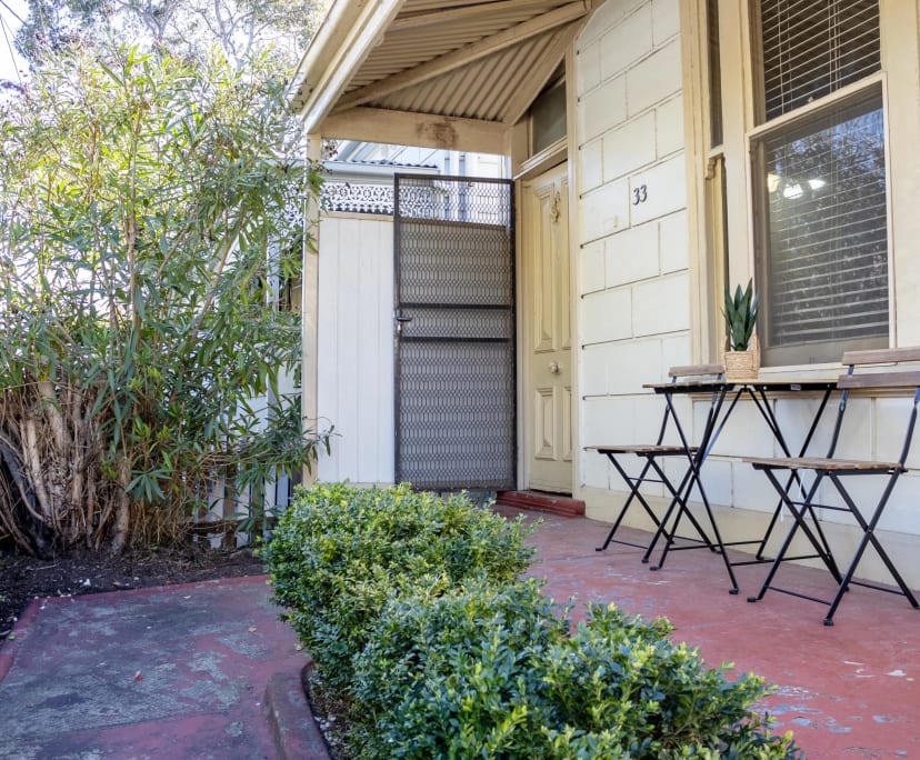 $1,025, Whole-property, 3 bathrooms, Prahran VIC 3181