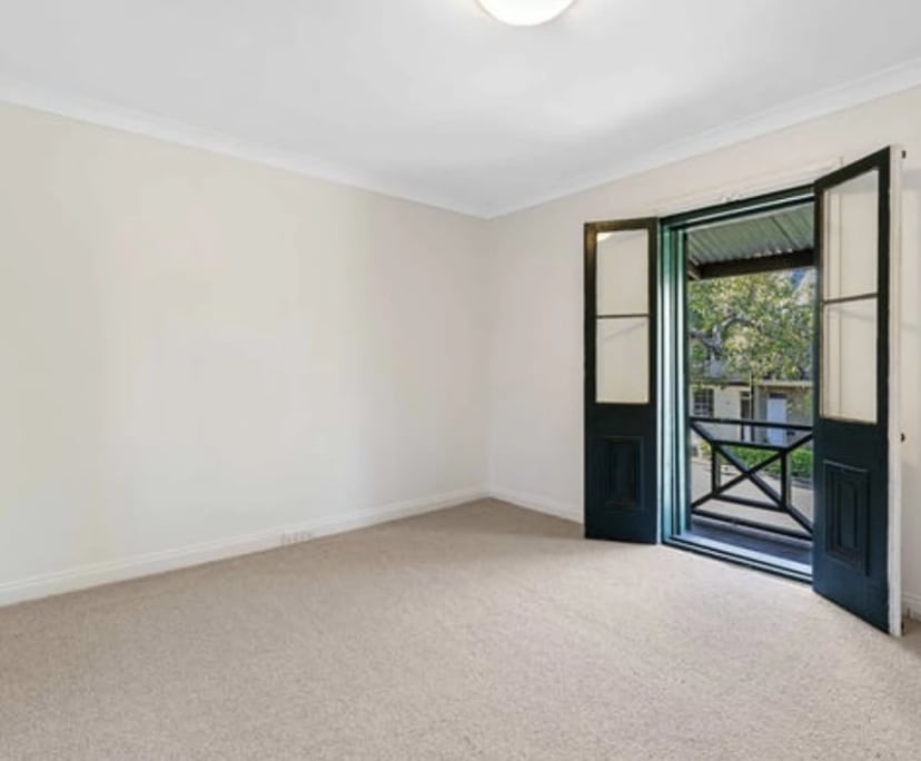 $1,050, Whole-property, 3 bathrooms, Darlington NSW 2008