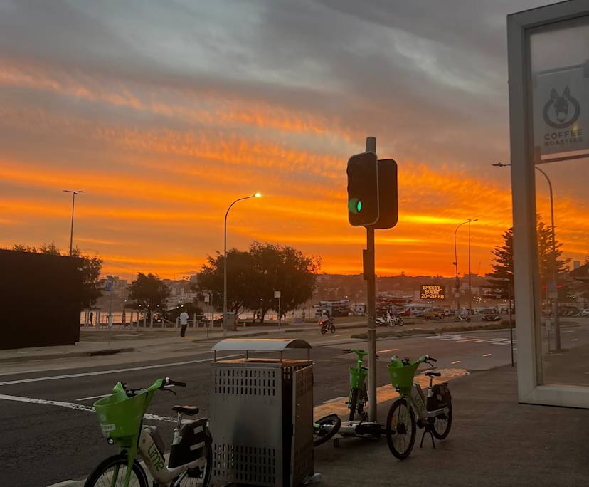 $1,000, 1-bed, 1 bathroom, North Bondi NSW 2026