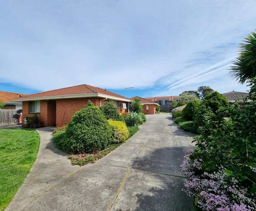 Room in a share house