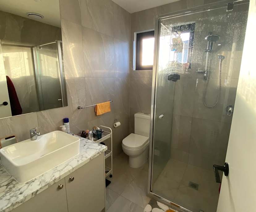 $243, Flatshare, 3 bathrooms, Newcomb VIC 3219