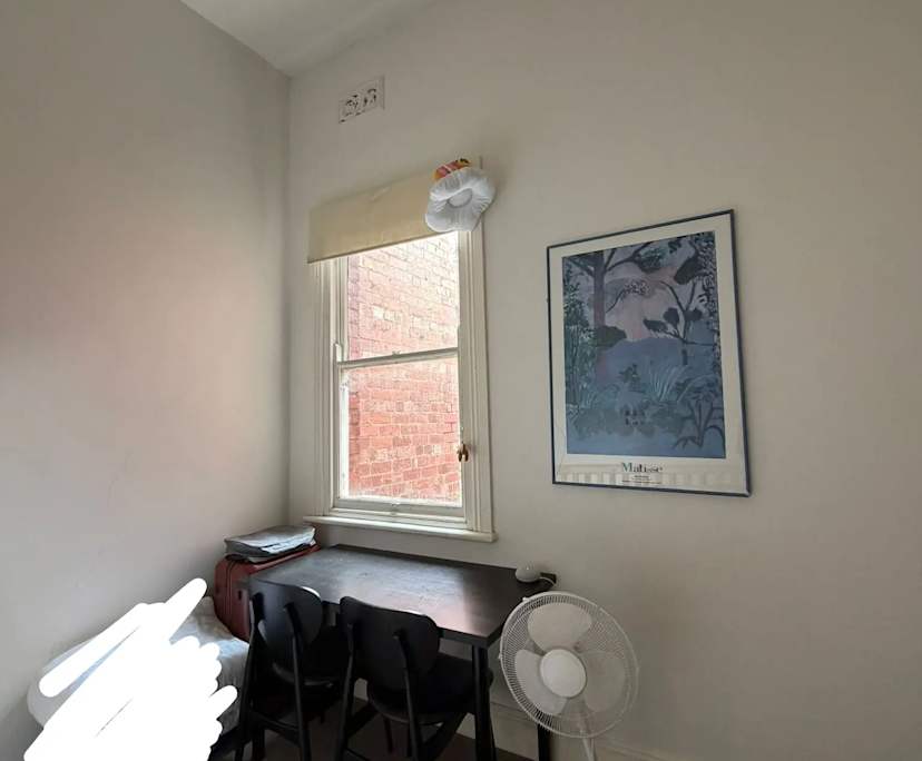 Furnished room in a share house