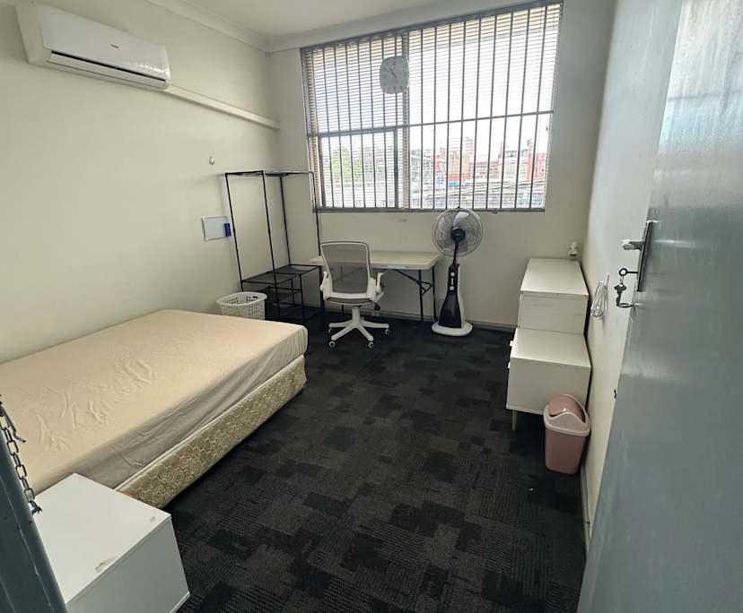 propertyImage