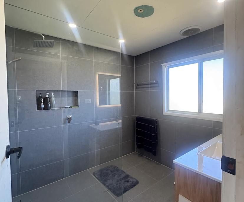 Unfurnished room in a share house