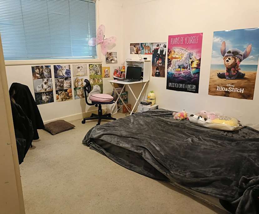 Unfurnished room in a share house