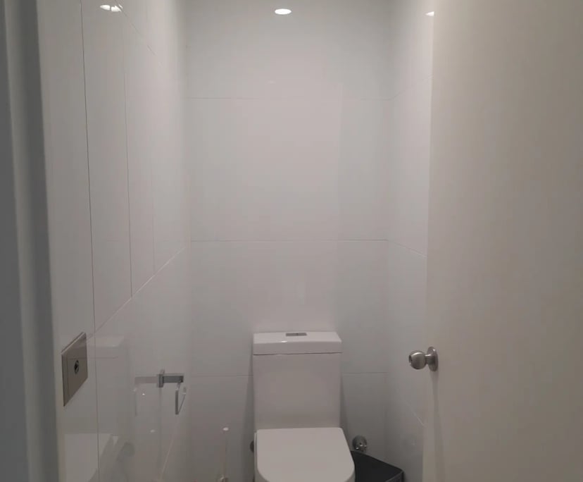 $400, Student-accommodation, 2 bathrooms, Runaway Bay QLD 4216