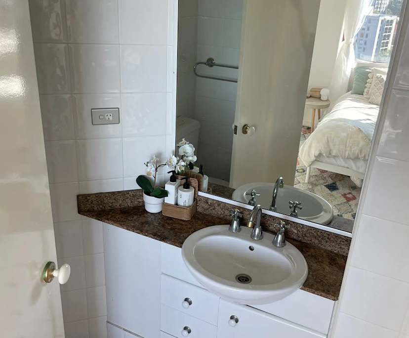 $650, Flatshare, 2 bathrooms, Bondi Junction NSW 2022