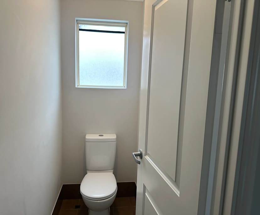 Unfurnished room in a share house