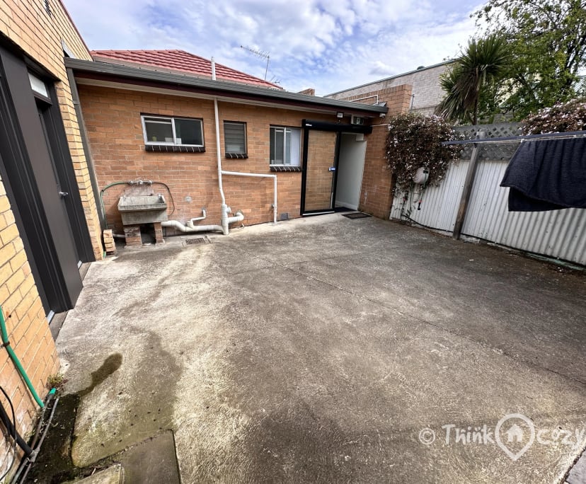 $490, Share-house, 6 bathrooms, Brunswick VIC 3056