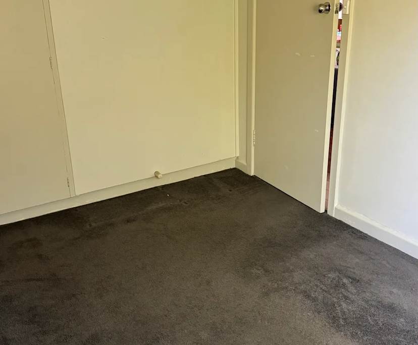 $300, Flatshare, 2 bathrooms, Balaclava VIC 3183