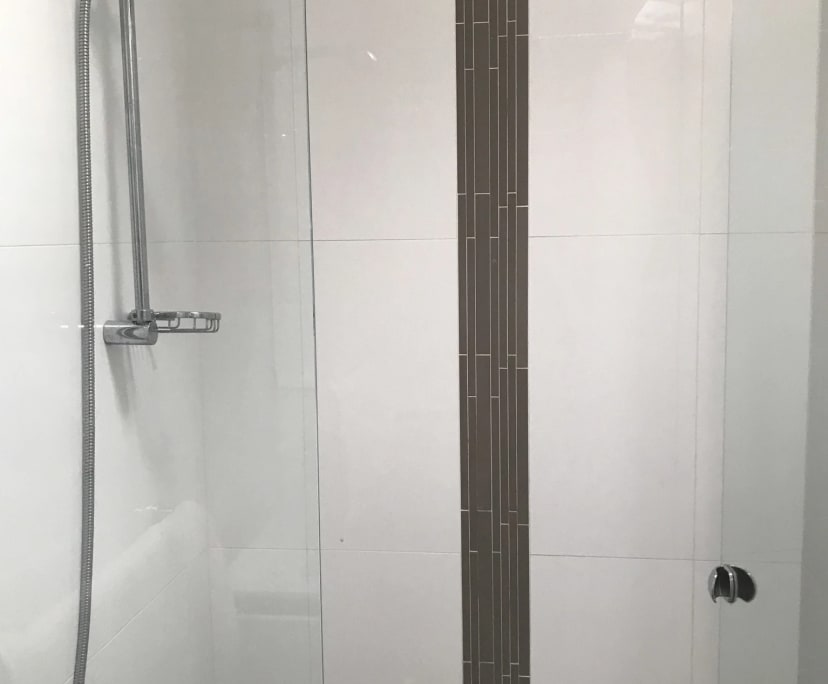 $275, Flatshare, 2 bathrooms, Albion QLD 4010