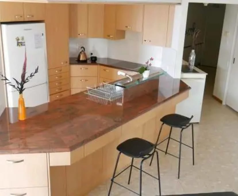 Furnished room in a flatshare