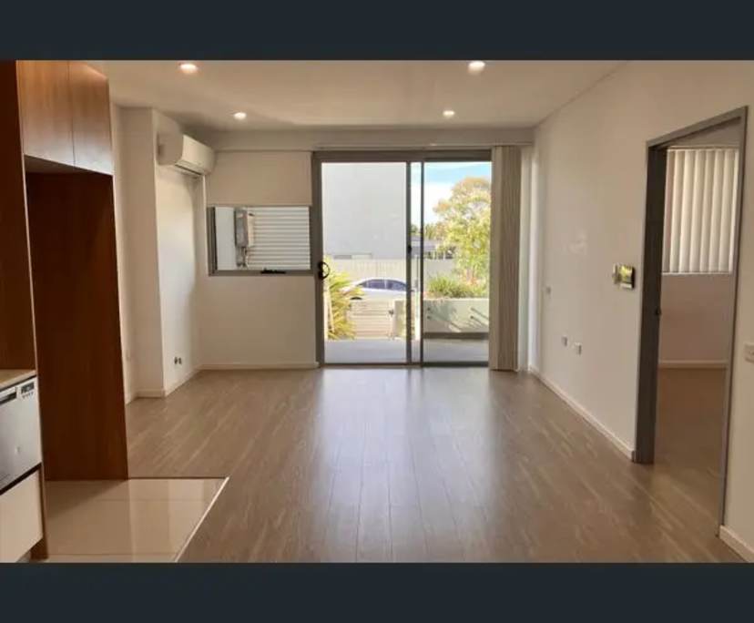 $300, Flatshare, 2 bathrooms, Westmead NSW 2145