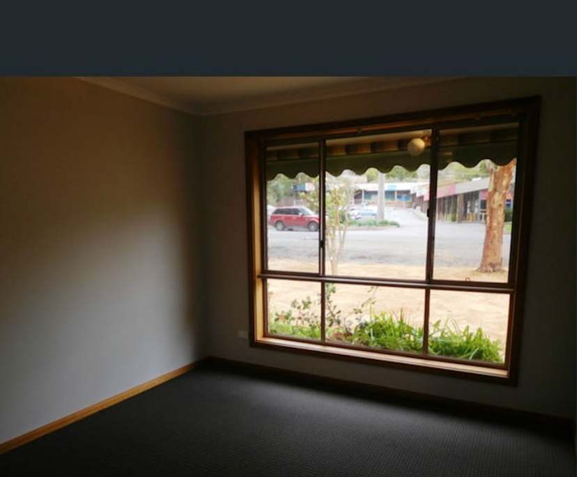 $350, Student-accommodation, 3 bathrooms, Coromandel Valley SA 5051