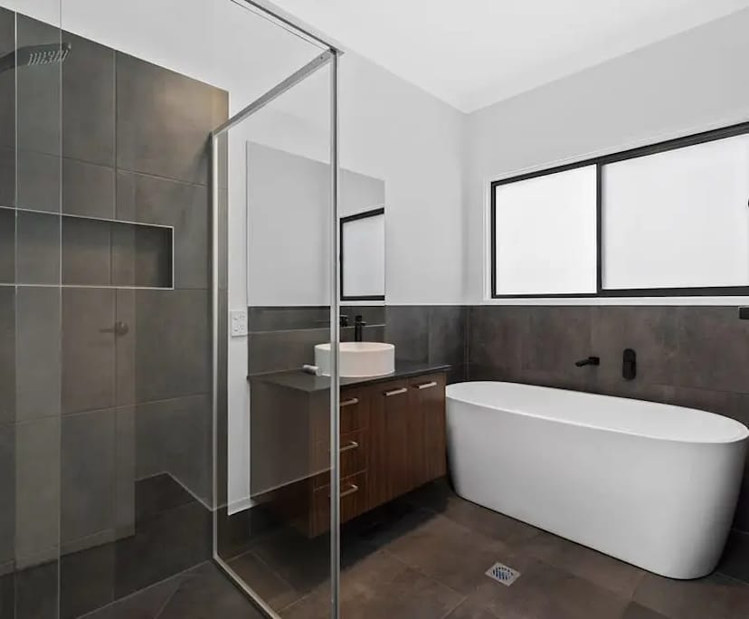 Unfurnished room in a share house
