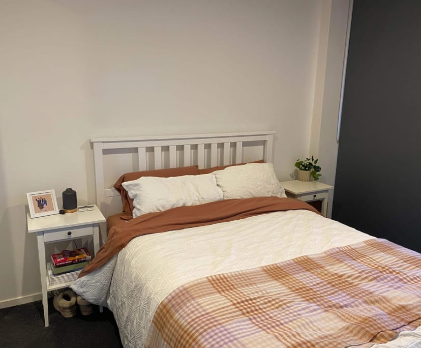 Unfurnished room with own bathroom