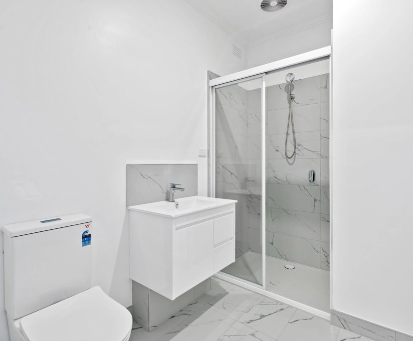 $380, Student-accommodation, 6 bathrooms, Malvern East VIC 3145