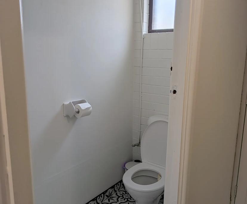 $300, Share-house, 3 bathrooms, Marsden QLD 4132