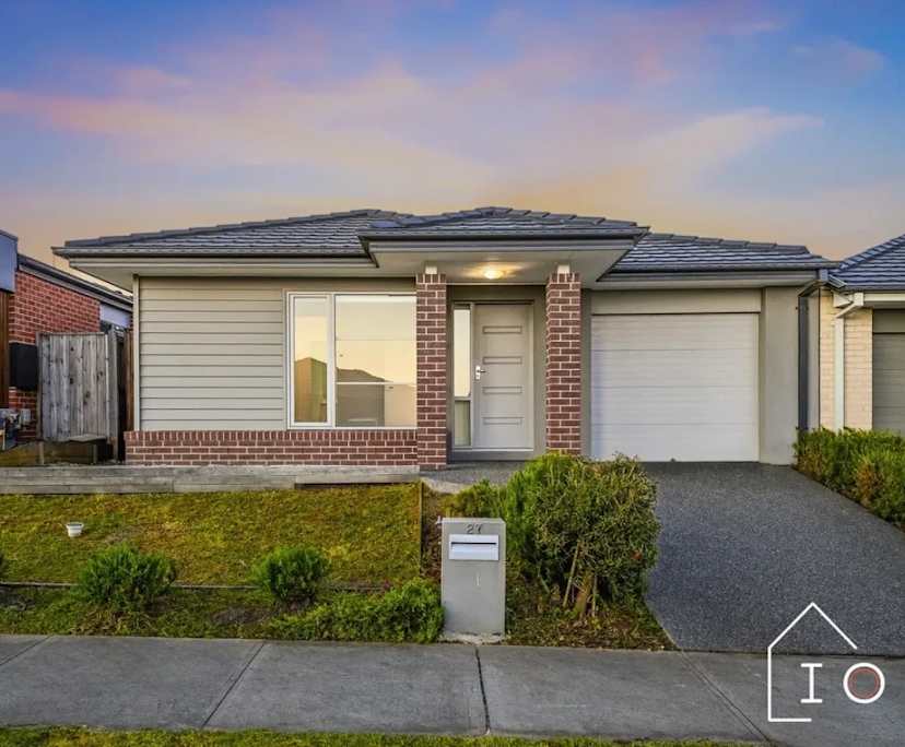 Whole property with 4 rooms for rent