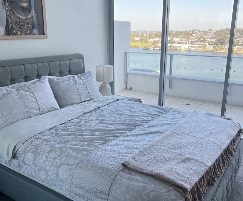 Furnished room in a flatshare