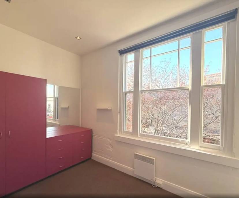 propertyImage