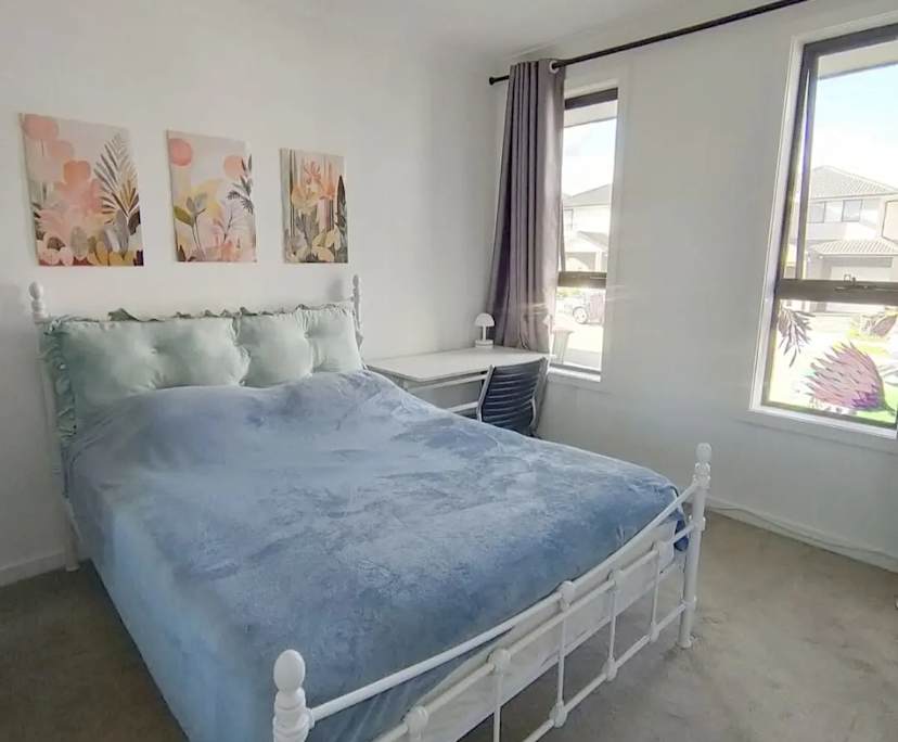 propertyImage